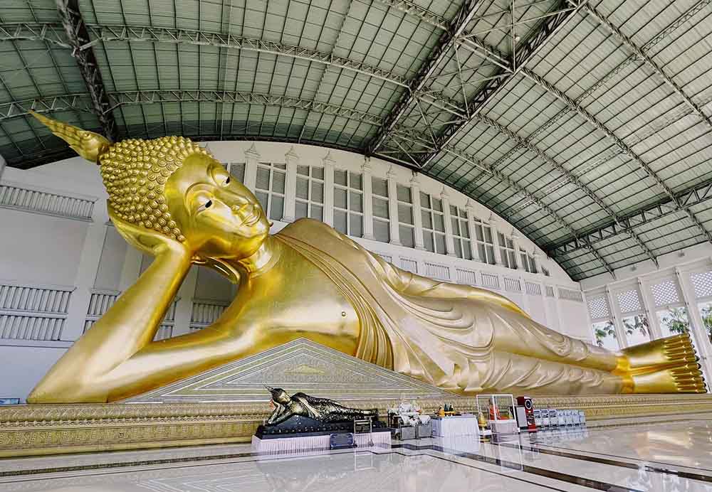 Wat Sukhumaram, Wang Taku Subdistrict | Phichit