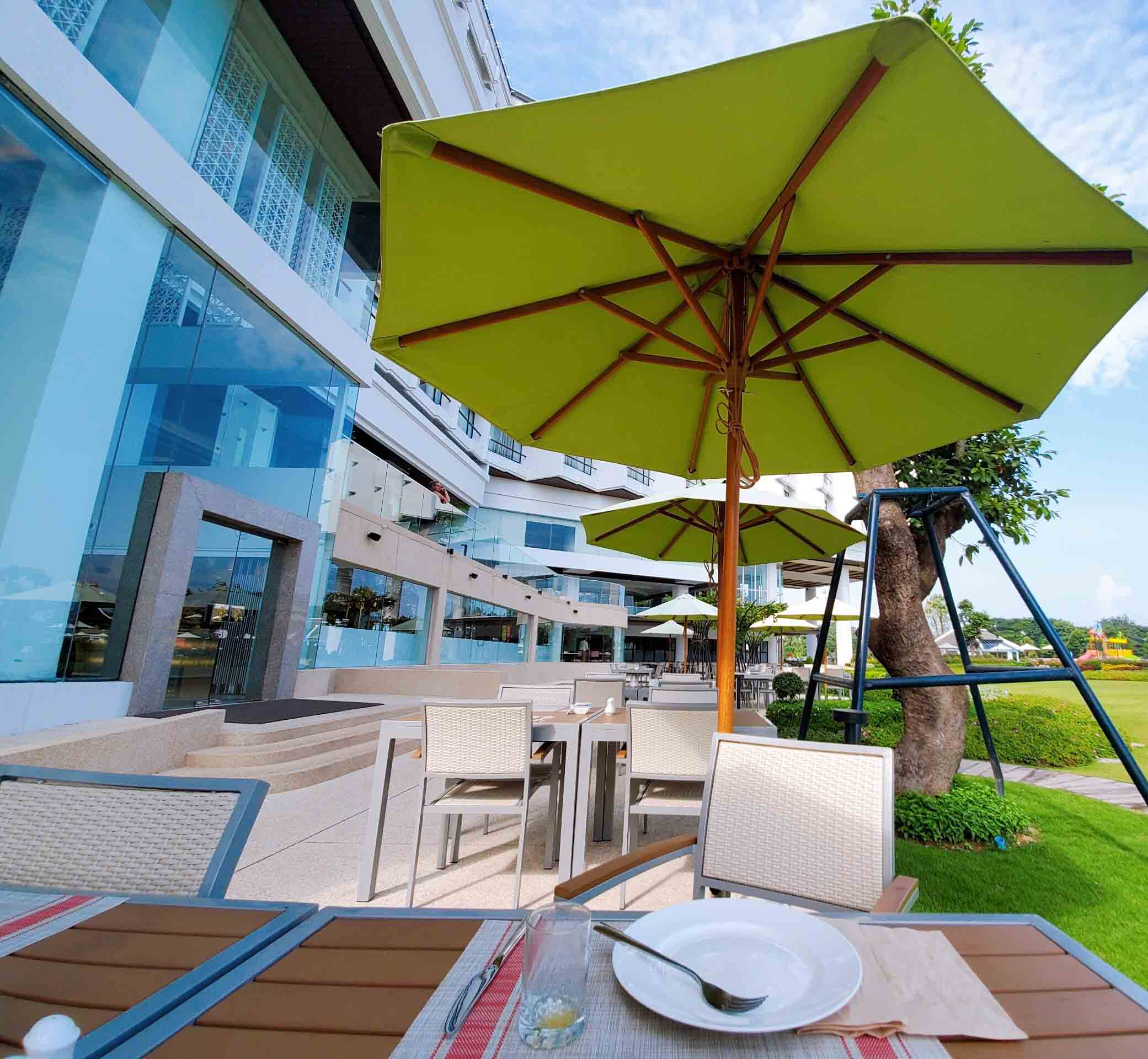 Blossom Restaurant , Wiang Subdistrict | Chiang Rai