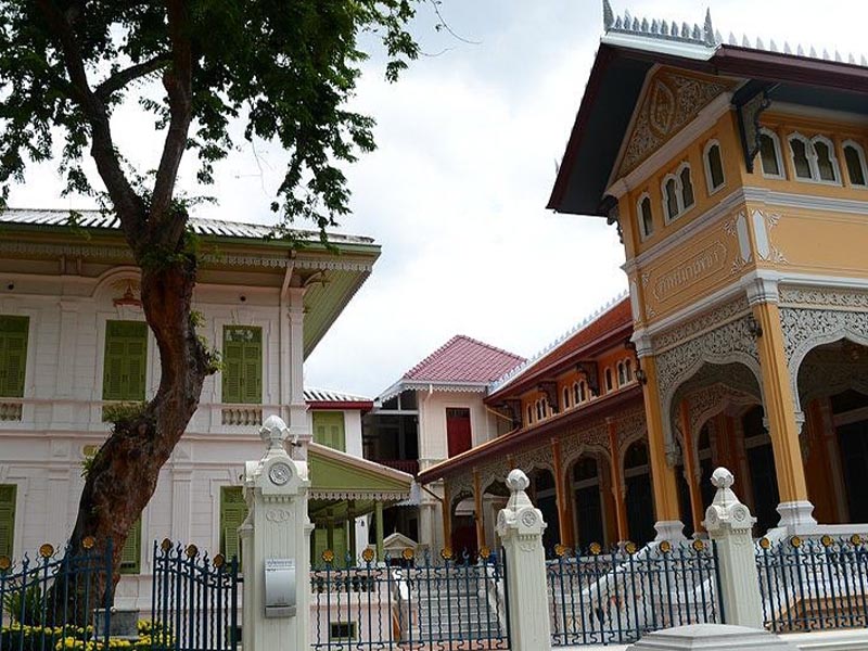 Wat Bowonniwet Ratchaworawiha (วัดบวรนิเวศวิหาร ราชวรวิหาร) Bangkok 1694827046ProductEdit04.jpg