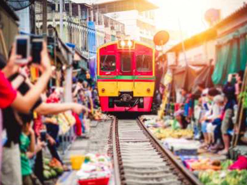ตลาดรถไฟแม่กลอง Maeklong Railway Market & Floating Market | Samut Songkhram 1695131798Thailand01.jpg
