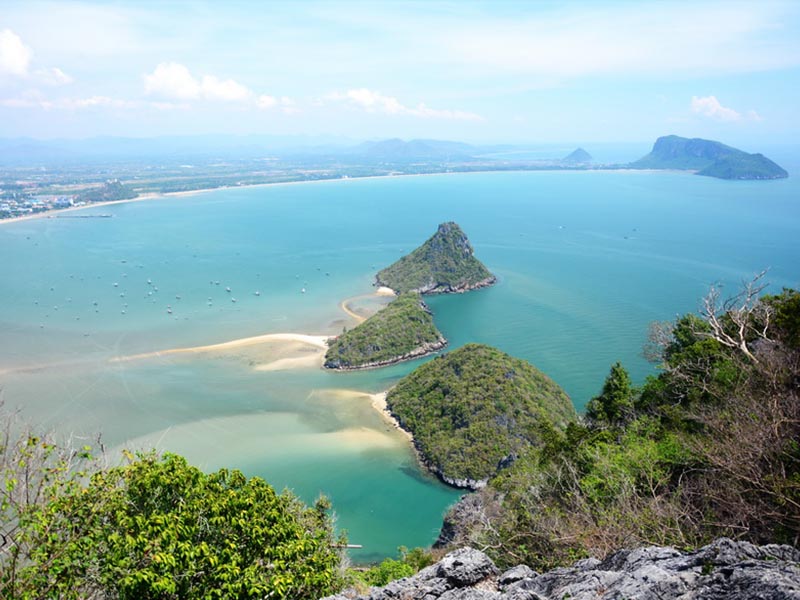 เขาล้อมมวก (Khao Lom Muak Prachuap Khiri Khan ) หัวหิน ประจวบคีรีขันธ์ 1695225209Thailand01.jpg