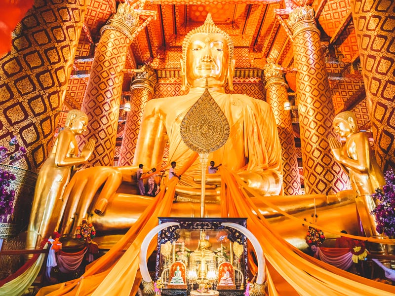 Wat Phanan Choeng (วัดพนัญเชิง) Ayutthaya 1695311708Thailand01.jpg