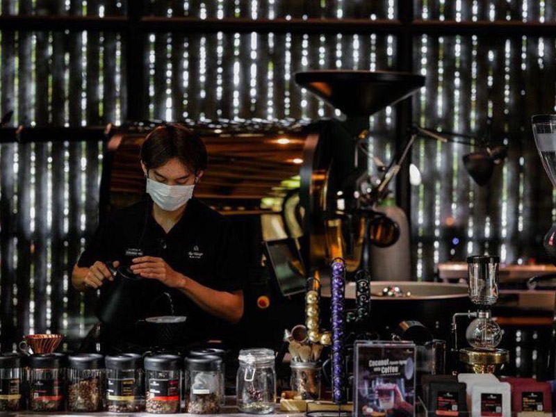 เดอะ วิลเลจ ฟาร์ม ทู คาเฟ่ (The Village Farm To Cafe Kanchanaburi ) กาญจนบุรี 1696513812Thailand01.jpg