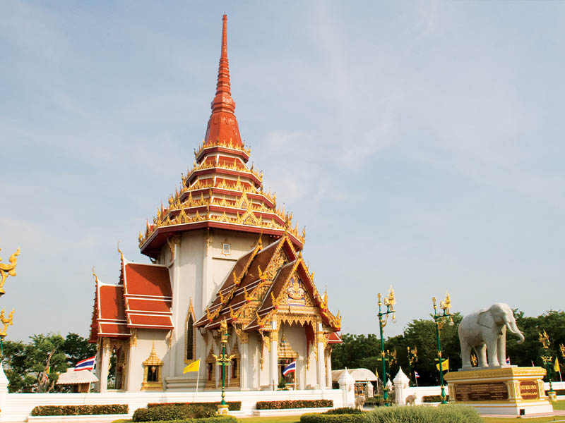 Chantarangsi Temple (วัดจันทรังษี) Ang Thong 1701612841Thailand01.jpg