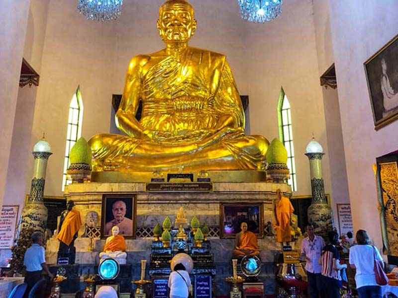 Chantarangsi Temple (วัดจันทรังษี) Ang Thong 1701613596Thailand02.jpg