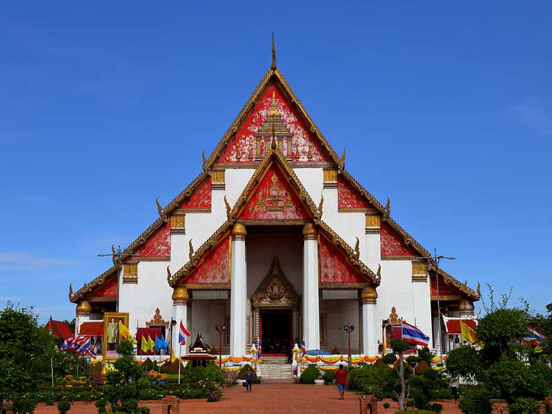 Wihan Phra Mongkhon Bophit temple (วิหารพระมงคลบพิตร) Ayutthaya 1702306199Thailand02.jpg