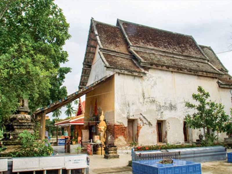 Intharam Temple (วัดอินทาราม) Amphawa, Samut Songkhram 1702393695Thailand04.jpg