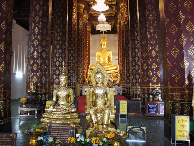 Wat Na Phra Men (วัดหน้าพระเมรุ ) Ayutthaya 1732453360Sayhithailand04.jpg