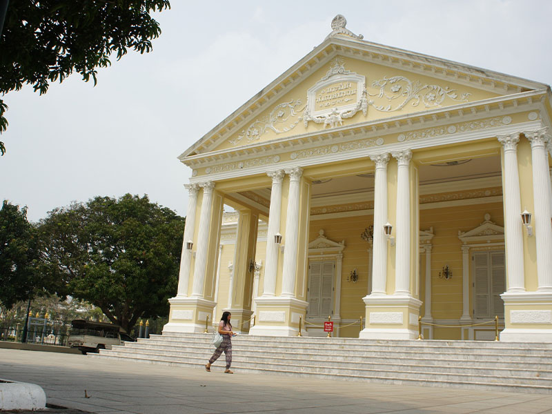 Bang Pa-in Palace (พระราชวังบางปะอิน) Ayutthaya 1732453959Sayhithailand02.jpg