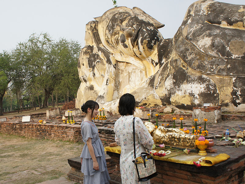 วัดโลกยสุธาราม ชมพระนอนกลางแจ้งที่ใหญ่ที่สุดในอยุธยา 1732455249Sayhithailand01.jpg