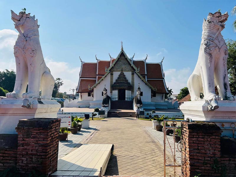ชมความงาม วัดภูมินทร์ (Wat Phumin Temple) กระซิบรัก ณ เมืองน่าน จิตรกรรมฝาผนัง น่าน 1733368752Sayhithailand01.jpg