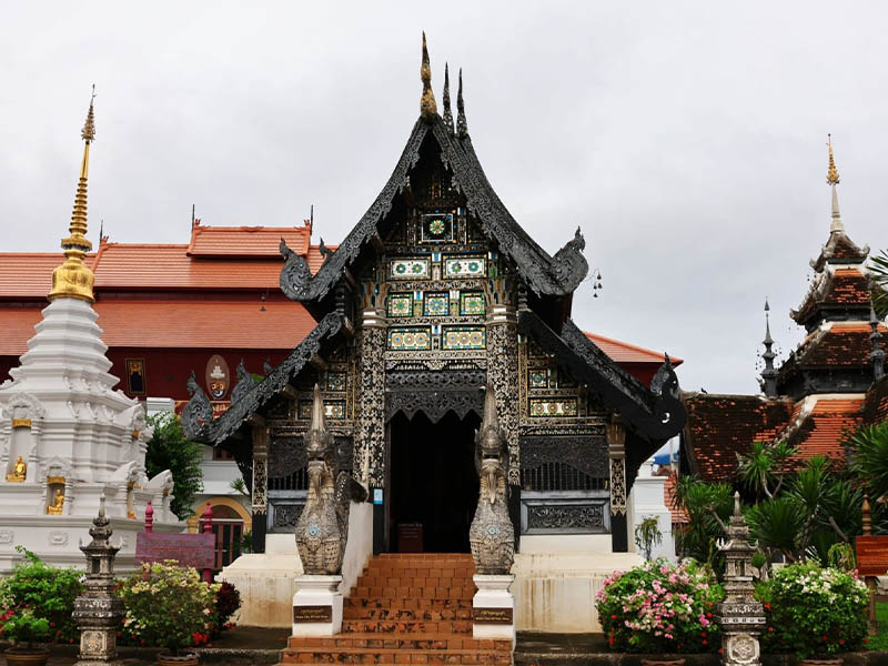 พาเที่ยว วัดเจดีย์หลวงวรวิหาร (Wat Chedi Luang Chiang Mai ) เชียงใหม่ 1733641919Sayhithailand03.jpg