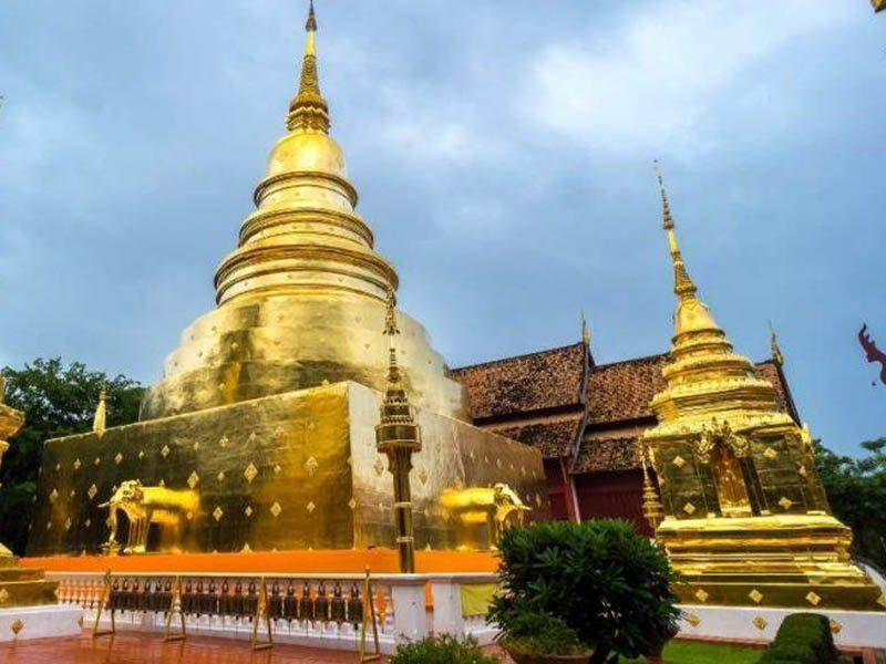 วัดพระสิงห์วรมหาวิหาร พระพุทธรูปศักดิ์สิทธิ์คู่เมืองเชียงใหม่และแผ่นดินล้านนา เชียงใหม่ 1733675546Sayhithailand03.jpg