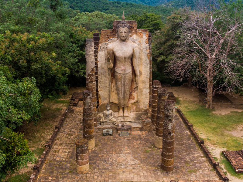 วัดสะพานหิน ( Wat Saphan Hin Temple @Sukhothai ) วัดสวย สุโขทัย อายุมากกว่า 700 ปี 1739201469Sayhithailand01.jpg