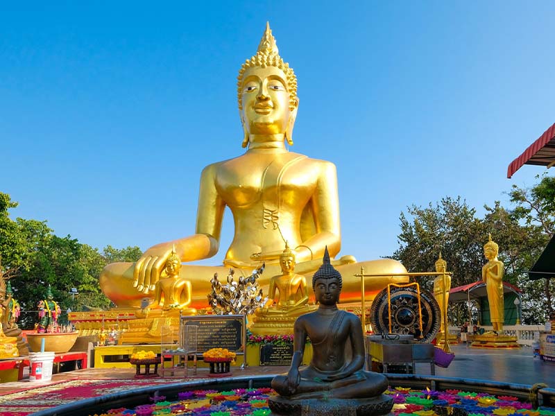 พาเที่ยวขอพร ไหว้พระ วัดพระใหญ่พัทยา ( the Big Buddha Temple in Pattaya ) | ที่เที่ยวชลบุรี 1741496627Sayhithailand03.jpg