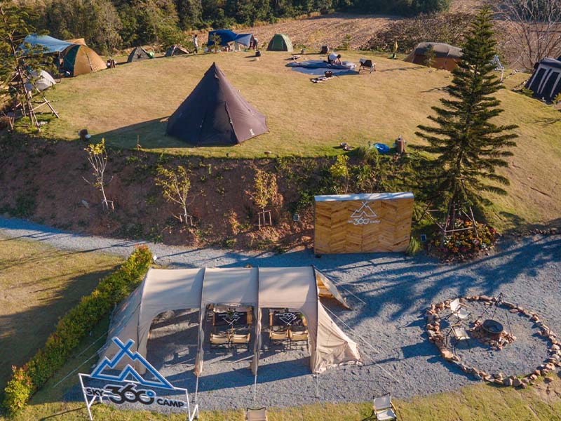 พาเที่ยวแคมป์ปิ้ง SKY 360 CAMP จุดกางเต็นท์วิวสวย | สระบุรี 1743946044Sayhithailand01.jpg