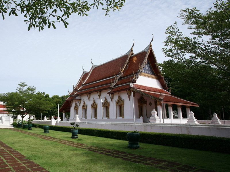 วัดอัมพวันเจติยาราม ( Amphawan Chetiyaram Temple ) อัมพวา | สมุทรสงคราม 1745652176Sayhithailand01.jpg