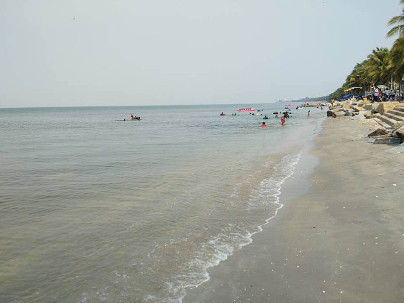 หาดวอนนภา (Wonnapha Beach) เป็นชายหาดตอนใต้ต่อจากหาดบางแสน | ชลบุรี 1746100977Sayhithailand01.jpg