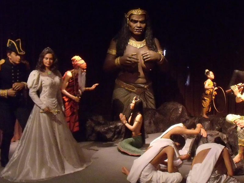 พิพิธภัณฑ์หุ่นขี้ผึ้งไทย ( Thai Wax Museum ) นครชัยศรี | จังหวัดนครปฐม 1747053111Sayhithailand01.jpg