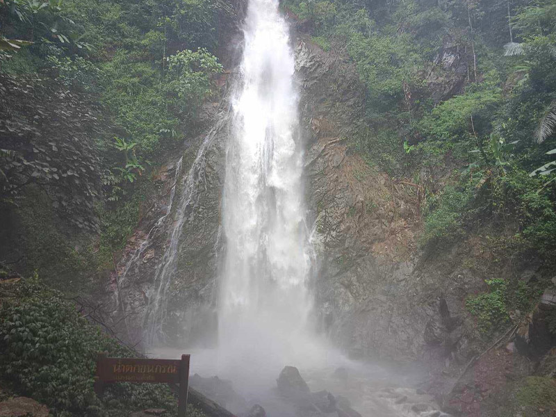 วนอุทยานน้ำตกขุนกรณ์ ( Khunkorn Waterfall Forest Park @ChiangRai ) | เชียงราย 1748356808Sayhithailand01.jpg