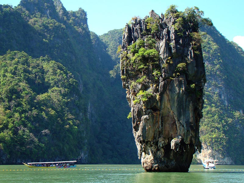 เขาตะปู ( Khao Tapu ) แลนด์มาร์คของ ทะเลพังงา | พังงา 1748737278Sayhithailand01.jpg