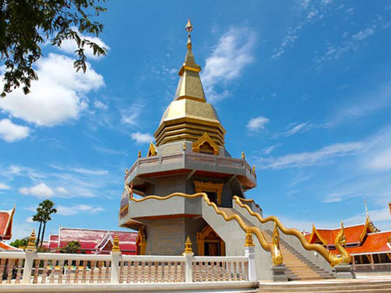 ศักดิ์สิทธิ์เก่าแก่กว่าพันปี วัดโพธิสมภรณ์ ( Wat Phothisamphorn temple ) | อุดรธานี 1750485339Sayhithailand01.jpg