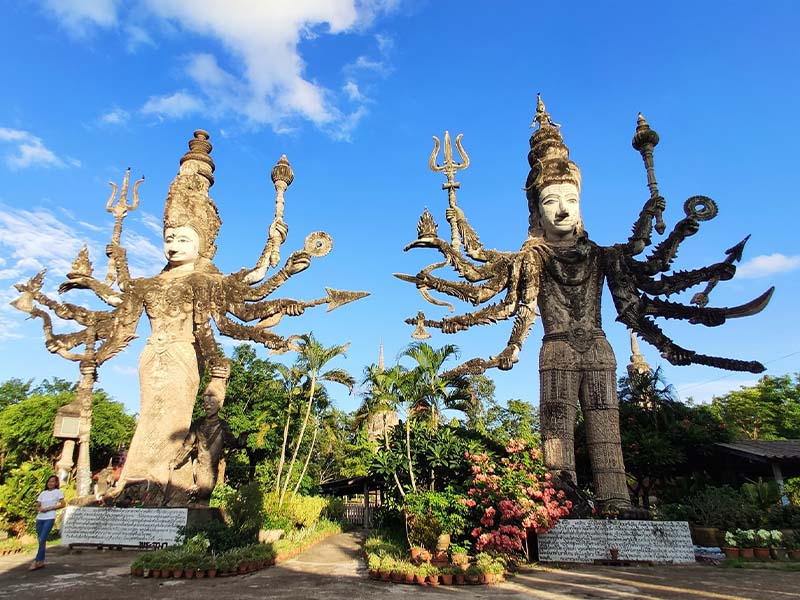 ศาลาแก้วกู่ (Sala Keoku หรือ Wat Khaek) ตำบลวัดธาตุ เมืองหนองคาย | หนองคาย 1750557251Sayhithailand02.jpg