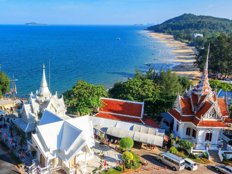 หาดทรายรี ( Hat Sai Ri @ Chumphon) ที่ตั้งพระตำหนัก พระเจ้าบรมวงศ์เธอ | ชุมพร 1753505297Sayhithailand01.jpg