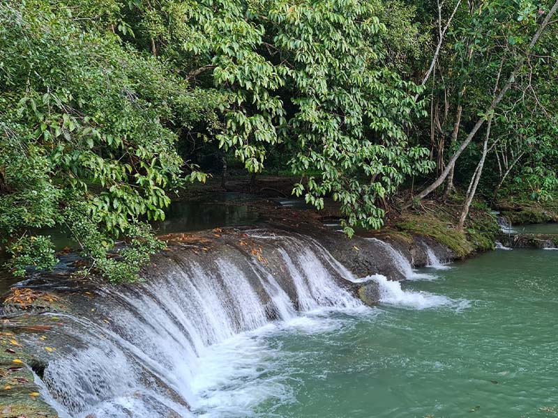 น้ำตกกะเปาะ ที่ วนอุทยานน้ำตกกะเปาะ (Namtok Kapo Forest Park) ตำบลหงษ์เจริญ | ชุมพร 1753537602Sayhithailand01.jpg
