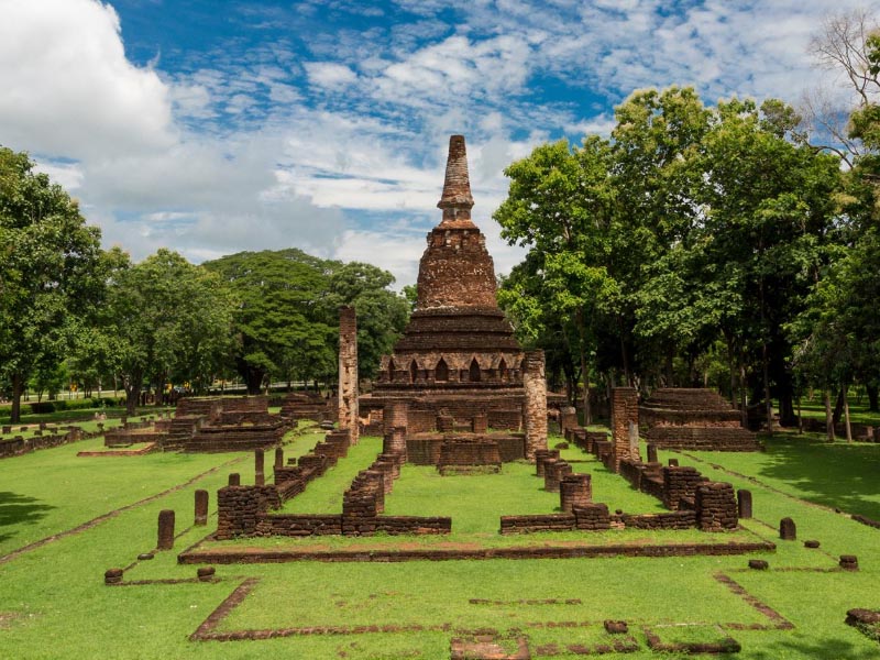 อุทยานประวัติศาสตร์กำแพงเพชร ( Kamphaeng Phet Historical Park ) | กำแพงเพชร 1753615571Sayhithailand01.jpg