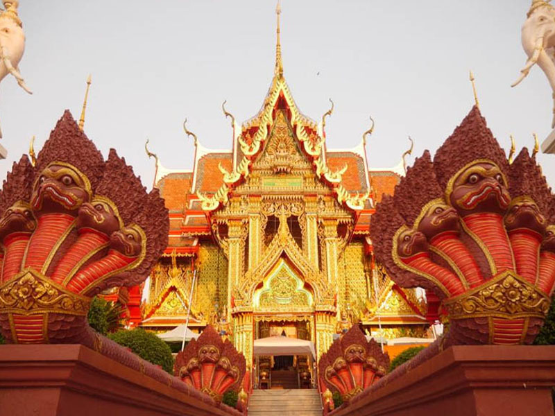 วัดศรีอุทุมพร ( Wat Sri Udomporn ) อำเภอเมือง | จังหวัดนครสวรรค์ 1753969470Sayhithailand01.jpg