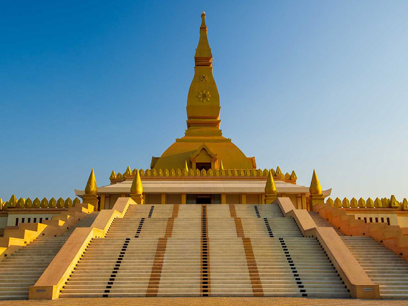 เจดีย์มหามงคลบัว ( Maha Mongkol Bua Pagoda ) เมืองร้อยเอ็ด | จังหวัดร้อยเอ็ด 1755695963Sayhithailand01.jpg