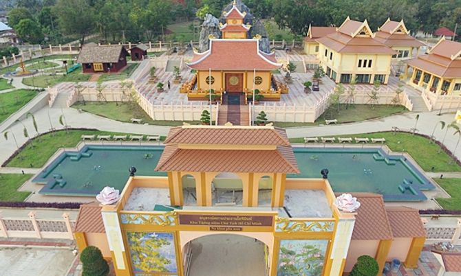 Uncle Ho Chi Minh's House (Ho Chi Minh Memorial) Mueang District | Nakhon Phanom