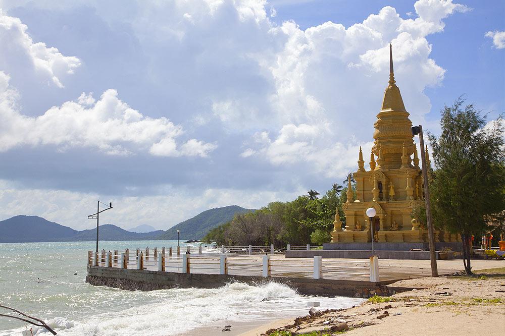 Wat Phra Chedi Laem So, Laem Set Road | Surat Thani