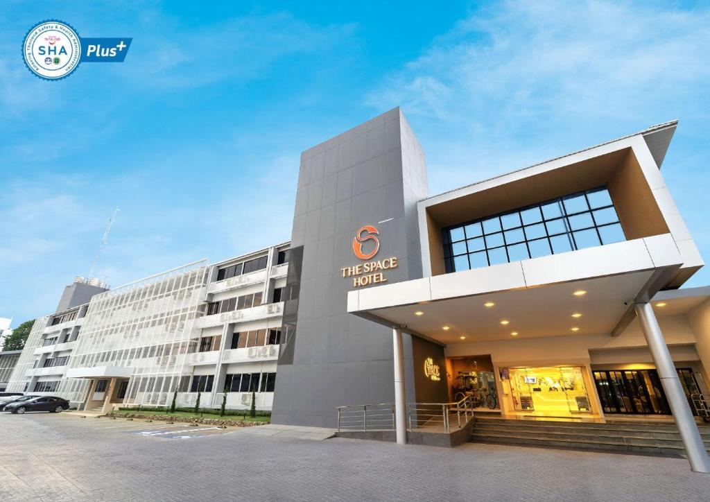The Space Hotel Lampang | Lampang 