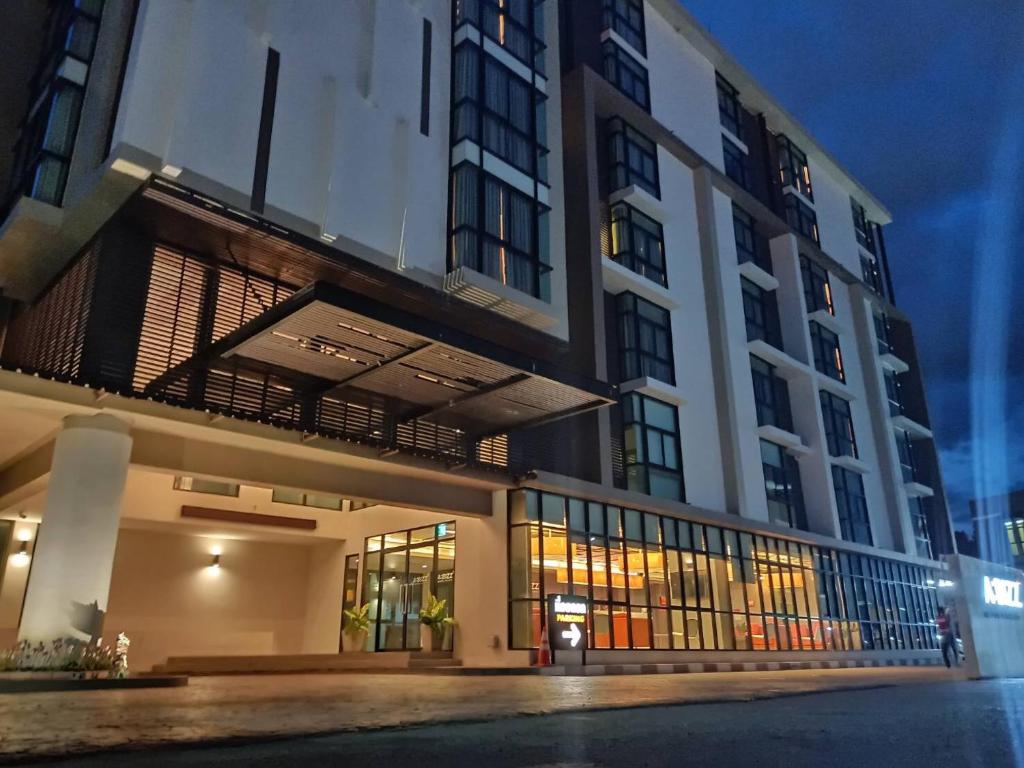 ABIZZ Hotel Lampang Airport | Lampang