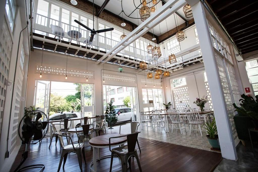 Memmoth Cafe & Hostel | Lampang