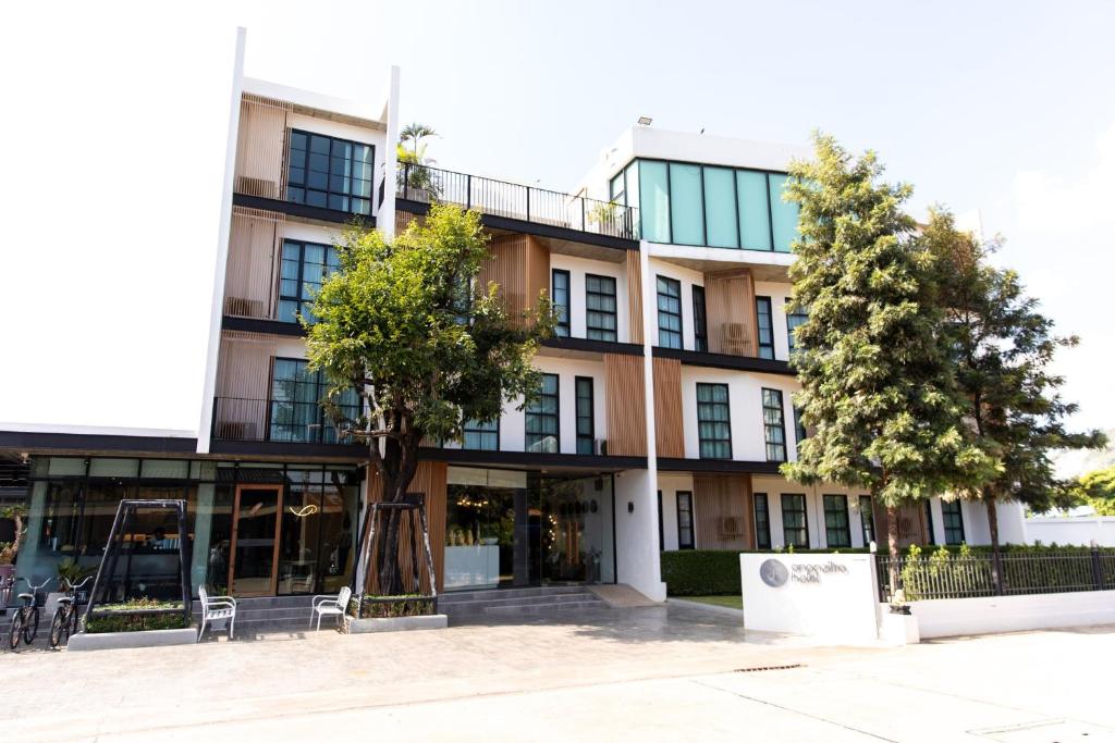 Ananzitra Hotel  |  Kanchanaburi