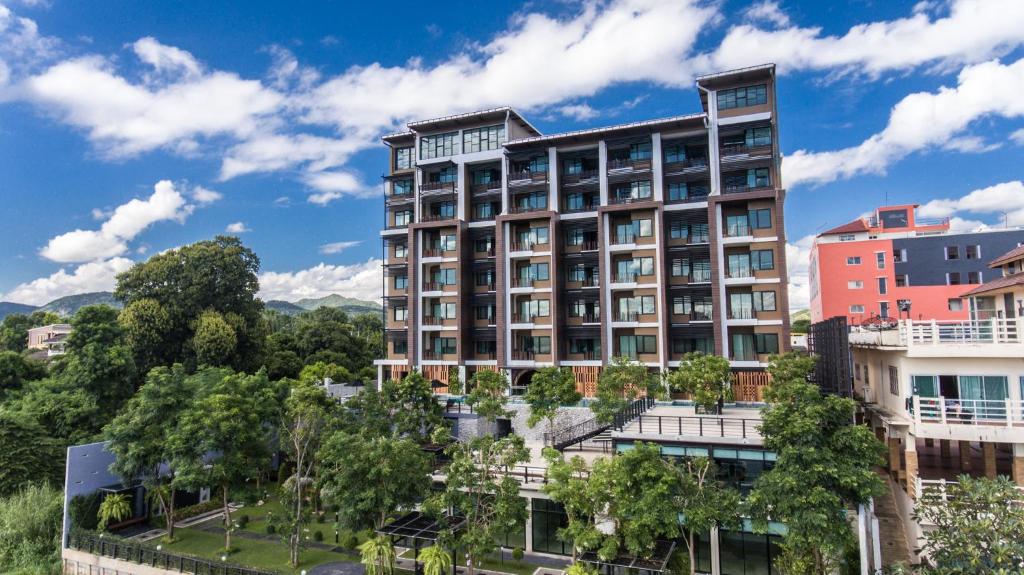 Natee The Riverfront Hotel Kanchanaburi | Kanchanaburi 