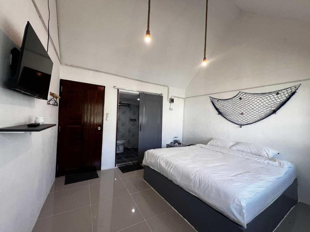 Malay Resort | Ang Thong