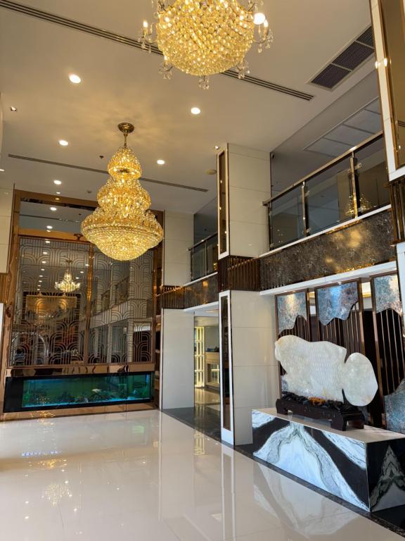 Golden Empire Suvarnabhumi Hotel | Samut Prakan