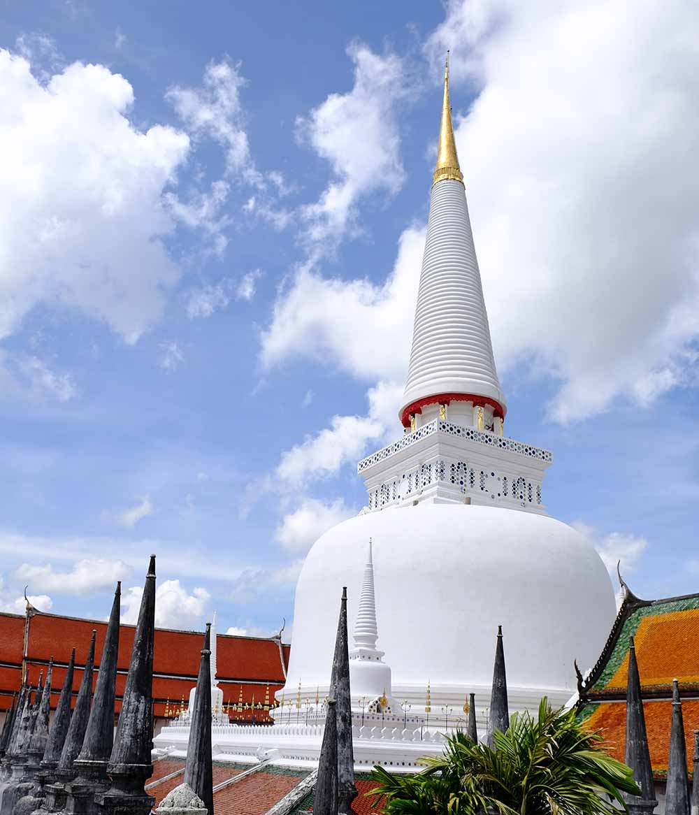 Wat Phra Mahathat Woramahawihan – The Pagoda Without a Shadow | Nakhon Si Thammarat 