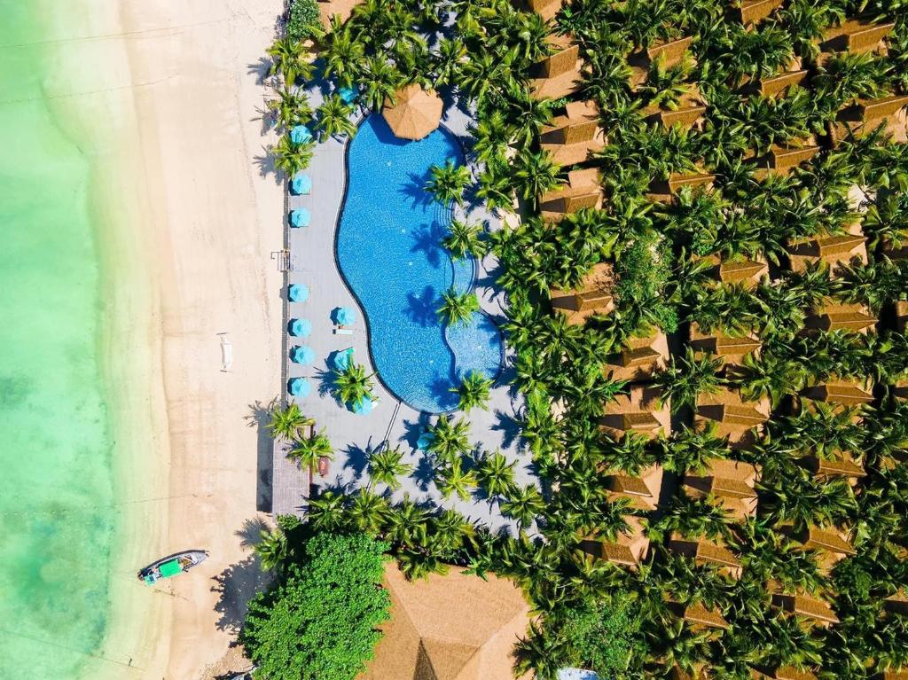 Phi Phi CoCo Beach Resort, Phi Phi Don Island | Krabi 
