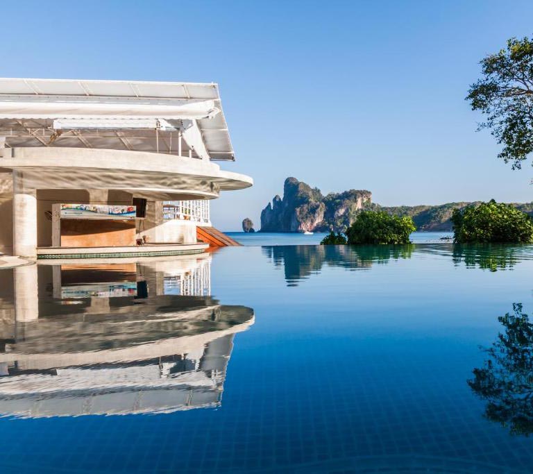 PP Charlie Beach Resort – Loh Dalum Bay, Phi Phi Island | Krabi